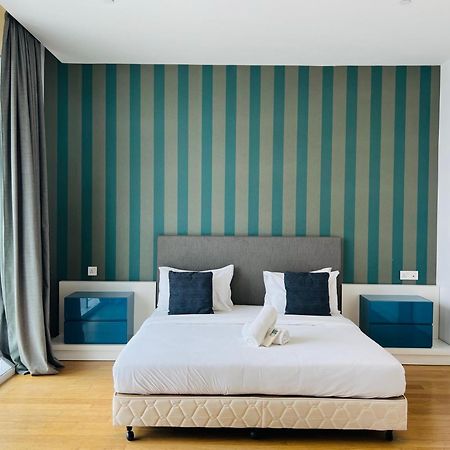 The Platinum Klcc By Victoria Home Kuala Lumpur Exterior photo