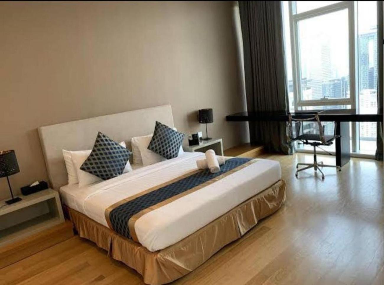 The Platinum Klcc By Victoria Home Kuala Lumpur Exterior photo